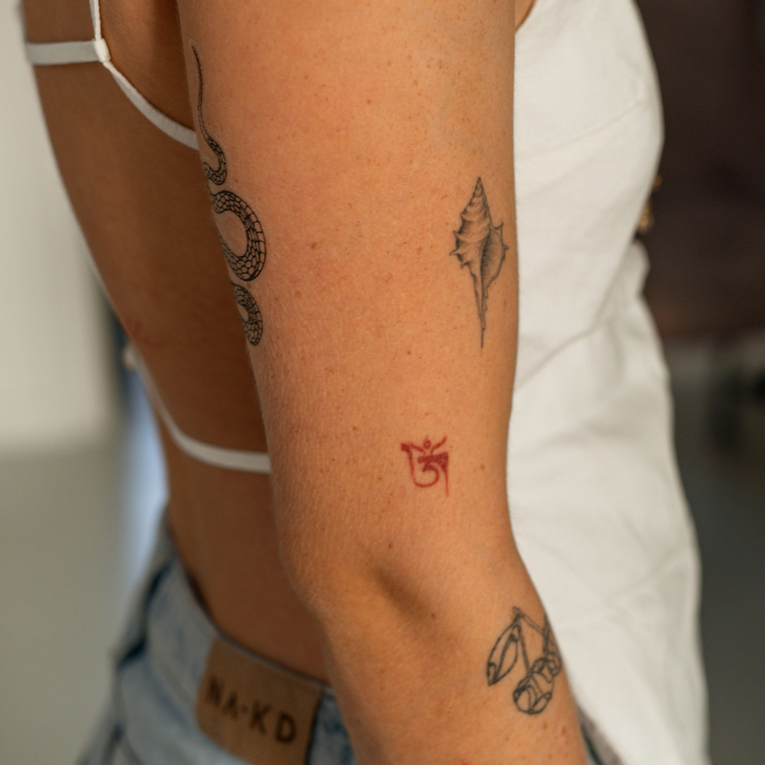 Tillfälliga tatueringar för cosplay och rollspel: 10 tips