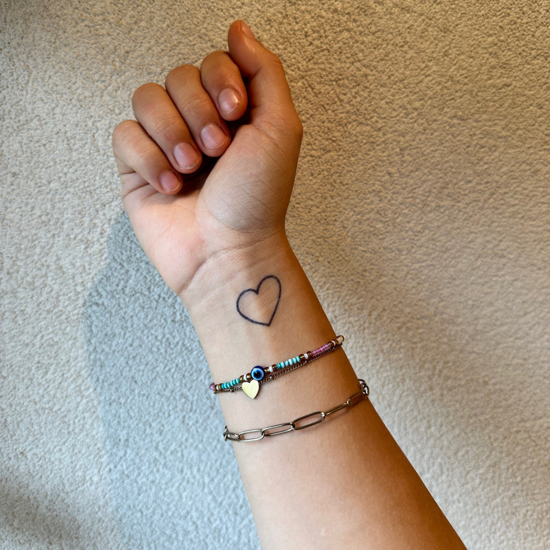 Tillfälligt tatueringshjärta